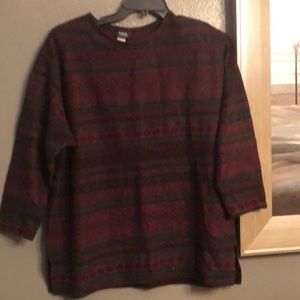 Burgundy/Dark Green Warm Comfy Top